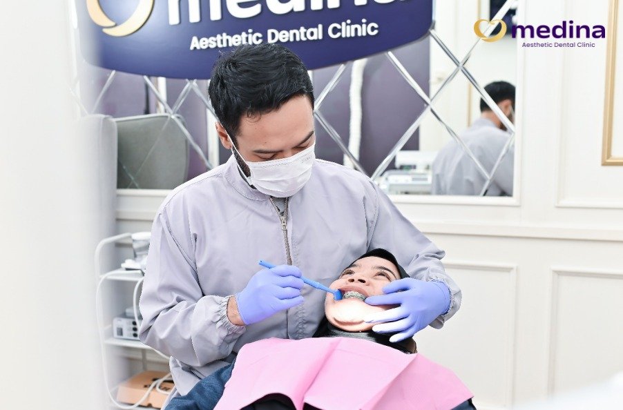 DOKTER SPESIALIS BEHEL (ORTHODONTIST)
