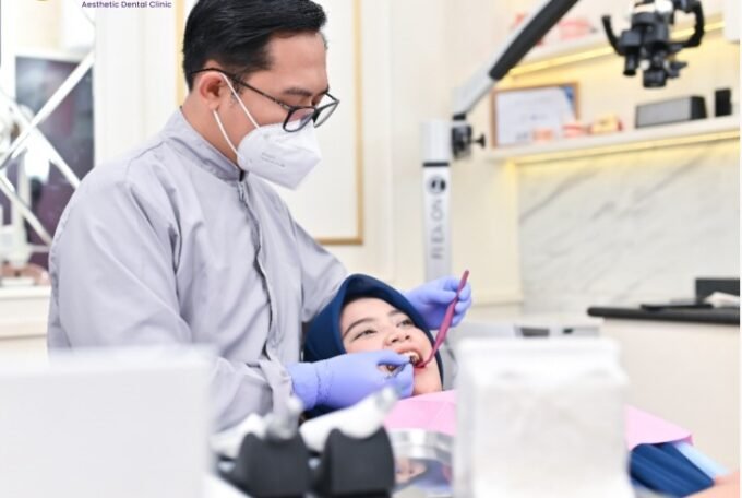 APAKAH TAMBALAN GIGI PERMANEN BISA RUSAK?